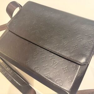 Louis Vuitton Dark Brown Monogram Messenger Bag